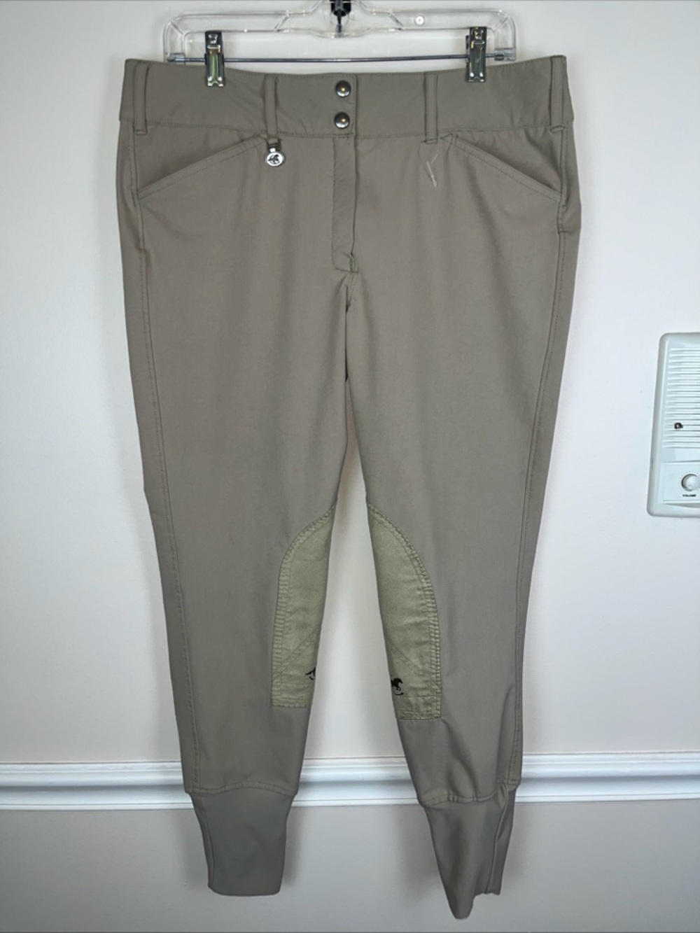 Bradley by Smartpak Coolmaxx Knee Patch Breeches Tan Size 32 Excellent Condition
